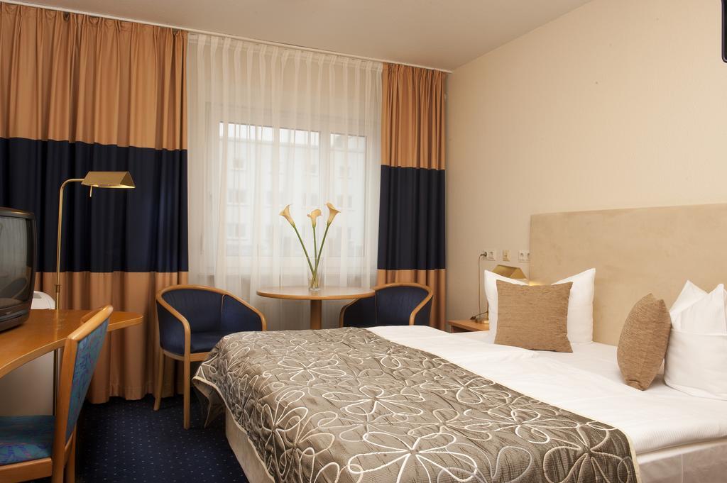 Tryp By Wyndham Bremen Airport Hotel Cameră foto
