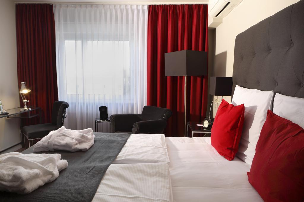 Tryp By Wyndham Bremen Airport Hotel Cameră foto